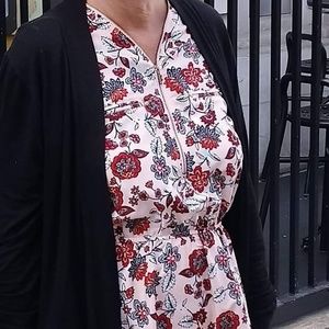 Meet your Posher, Hilary